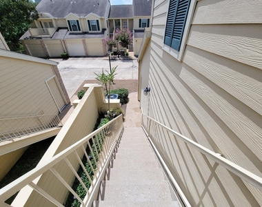 755 Bering Drive - Photo Thumbnail 35