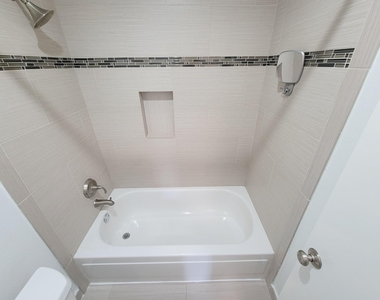 755 Bering Drive - Photo Thumbnail 21