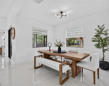 414 Highland Avenue - Photo Thumbnail 6
