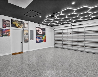 414 Highland Avenue - Photo Thumbnail 18