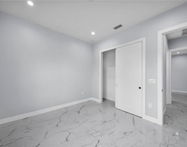 3018 19th Street W - Photo Thumbnail 14