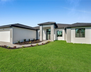 436 Nw 38th Avenue - Photo Thumbnail 3