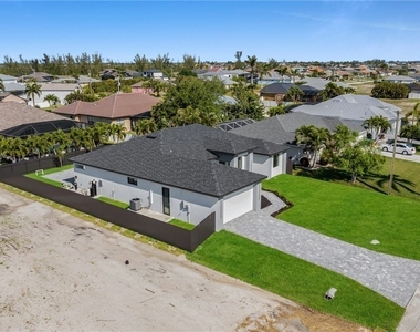 436 Nw 38th Avenue - Photo Thumbnail 41