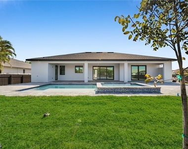 436 Nw 38th Avenue - Photo Thumbnail 38