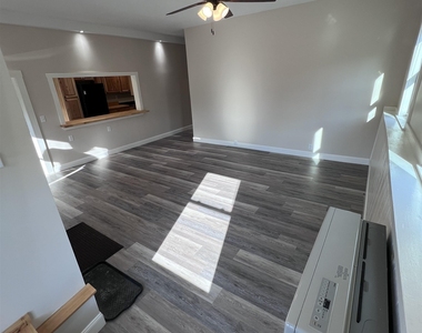 86 Main - Photo Thumbnail 2