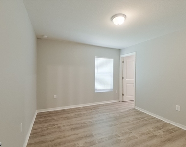 947 Grant Boulevard - Photo Thumbnail 21