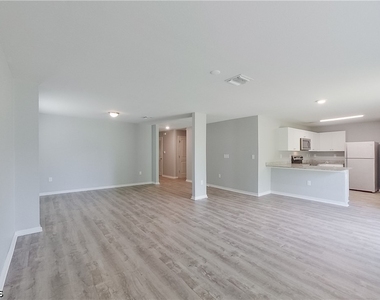 947 Grant Boulevard - Photo Thumbnail 6