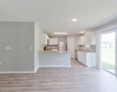 947 Grant Boulevard - Photo Thumbnail 7