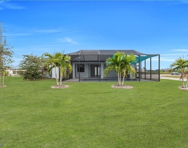 24 Chiquita Boulevard S - Photo Thumbnail 19