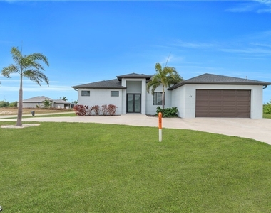 24 Chiquita Boulevard S - Photo Thumbnail 21