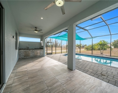 24 Chiquita Boulevard S - Photo Thumbnail 15