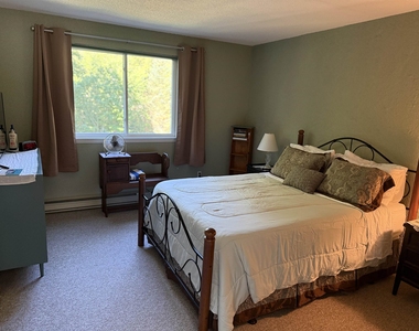 22 Emerson - Photo Thumbnail 4