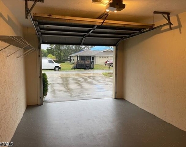 335 Tarpon Drive - Photo Thumbnail 15