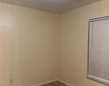 4707 25th Street Sw - Photo Thumbnail 4