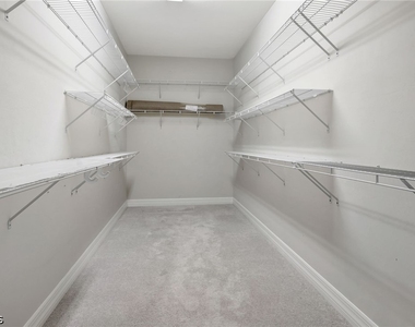 11752 Bowes Circle - Photo Thumbnail 19