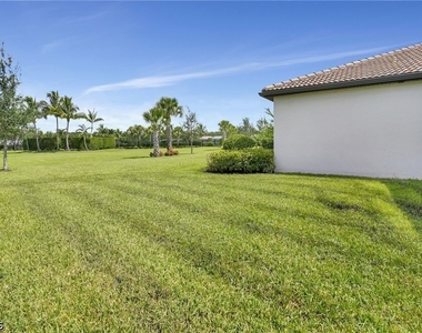 11752 Bowes Circle - Photo Thumbnail 34