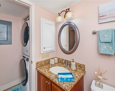 5255 Coronado Parkway - Photo Thumbnail 9