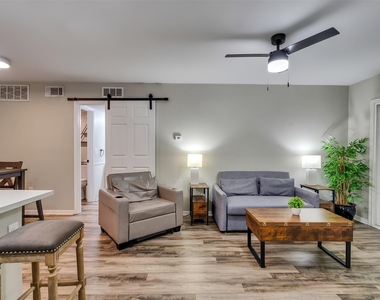 250 El Dorado Boulevard - Photo Thumbnail 8