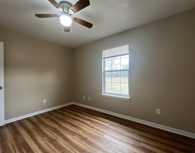 59 W Oak Drive - Photo Thumbnail 18