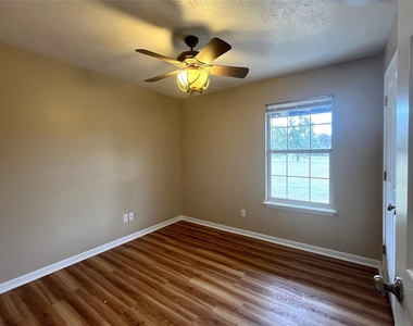 59 W Oak Drive - Photo Thumbnail 19