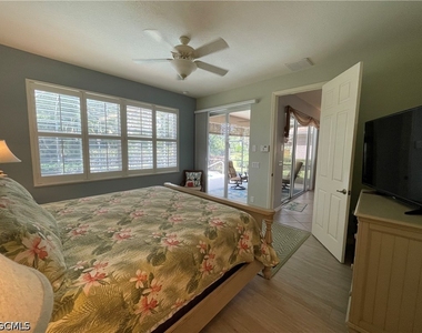 10630 Camarelle Circle - Photo Thumbnail 29
