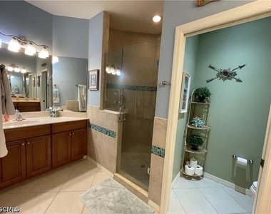 10630 Camarelle Circle - Photo Thumbnail 30