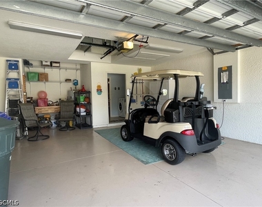 10630 Camarelle Circle - Photo Thumbnail 23