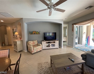 10630 Camarelle Circle - Photo Thumbnail 7