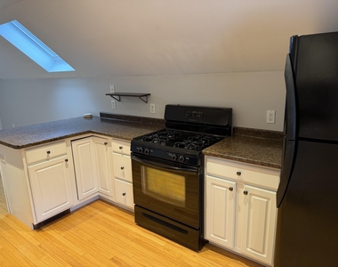 17 1/2 Hough - Photo Thumbnail 1