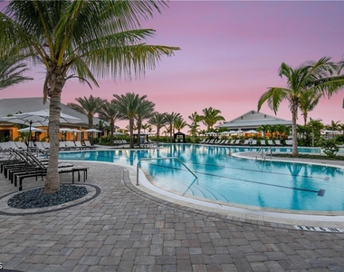 11917 Sacra Place - Photo Thumbnail 12