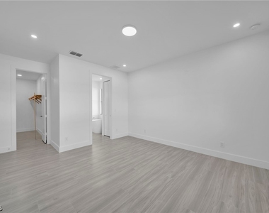1908 Nw 24th Avenue - Photo Thumbnail 27