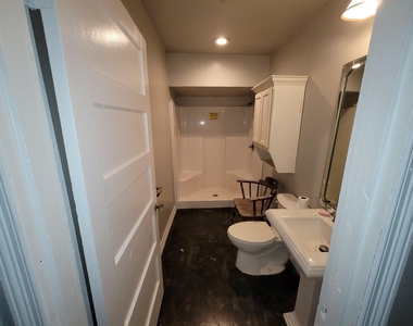 2425 8th Avenue - Photo Thumbnail 9