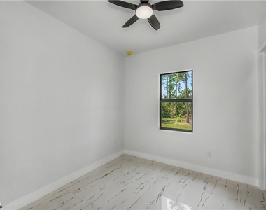3121 69th Street W - Photo Thumbnail 19