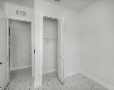 3121 69th Street W - Photo Thumbnail 26