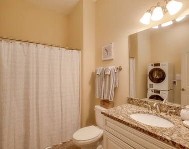 216 West - Photo Thumbnail 10