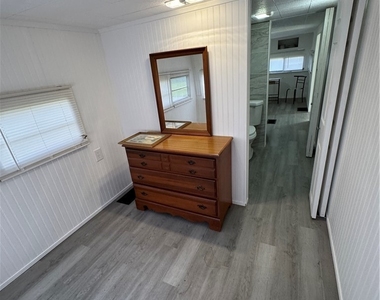 1339 Old Lakeport Road - Photo Thumbnail 8