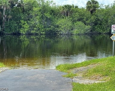 1339 Old Lakeport Road - Photo Thumbnail 10