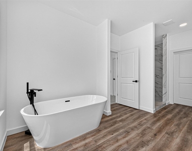115 Capetown Lane - Photo Thumbnail 22