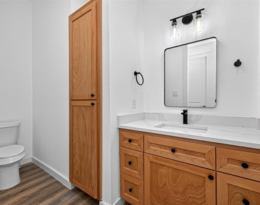 115 Capetown Lane - Photo Thumbnail 12