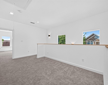 115 Capetown Lane - Photo Thumbnail 16