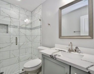 734 Hambrick Court - Photo Thumbnail 13