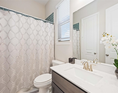 5006 Ashland Glen Lane - Photo Thumbnail 18