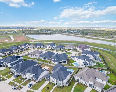 5006 Ashland Glen Lane - Photo Thumbnail 43