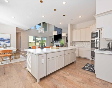 5006 Ashland Glen Lane - Photo Thumbnail 14