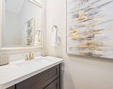 5006 Ashland Glen Lane - Photo Thumbnail 8