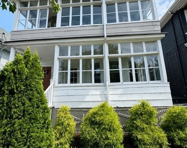 147 Claremont - Photo Thumbnail 7