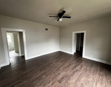 2394 Avenue A - Photo Thumbnail 6