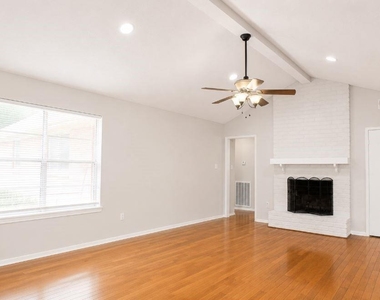 12035 Barrett Brae Drive - Photo Thumbnail 11