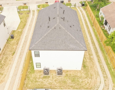 5204 Gold Street - Photo Thumbnail 20