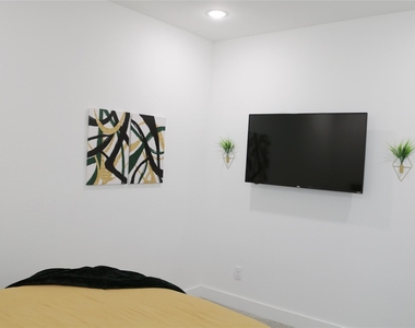 5204 Gold Street - Photo Thumbnail 11